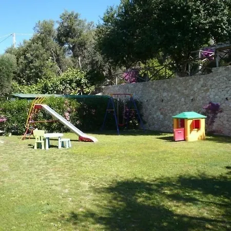 In Mit Grossem Garten דירה *